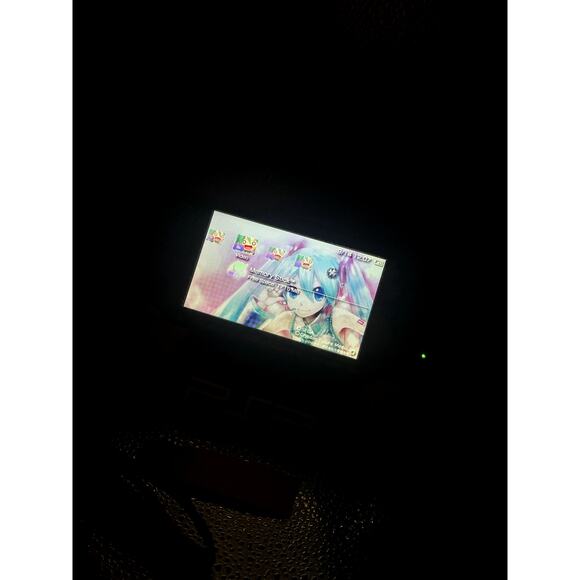 Psp 3000 project diva 2nd w/accessories & new battery pack - Picture 4 of 9